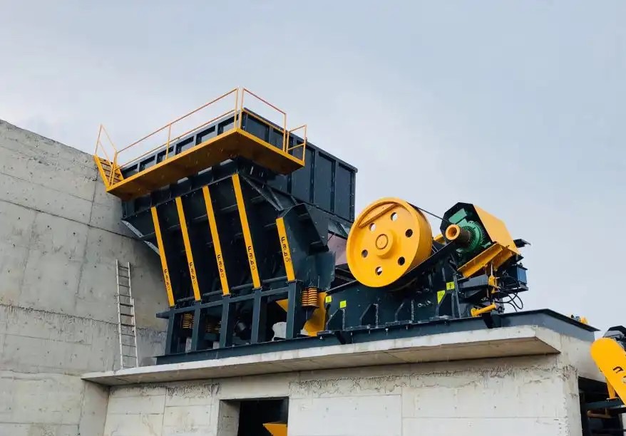 فیدر صنعتی (Industrial Feeder)